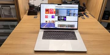 MacBook pro M1 pro 16 inch 16/512 new condition