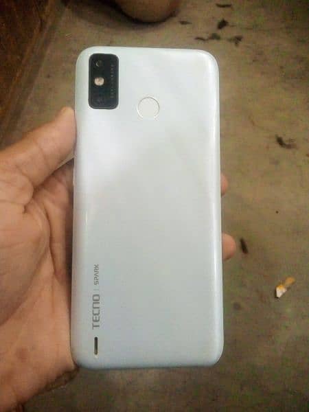 tecno spark 6 Go conditions 9/10 Full Box and charger har chiz ha 2