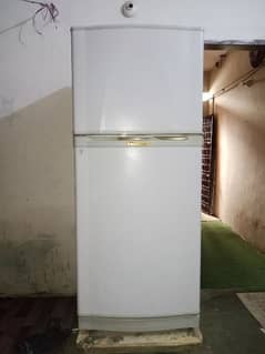 Dawlance Fridge Refrigerator 0