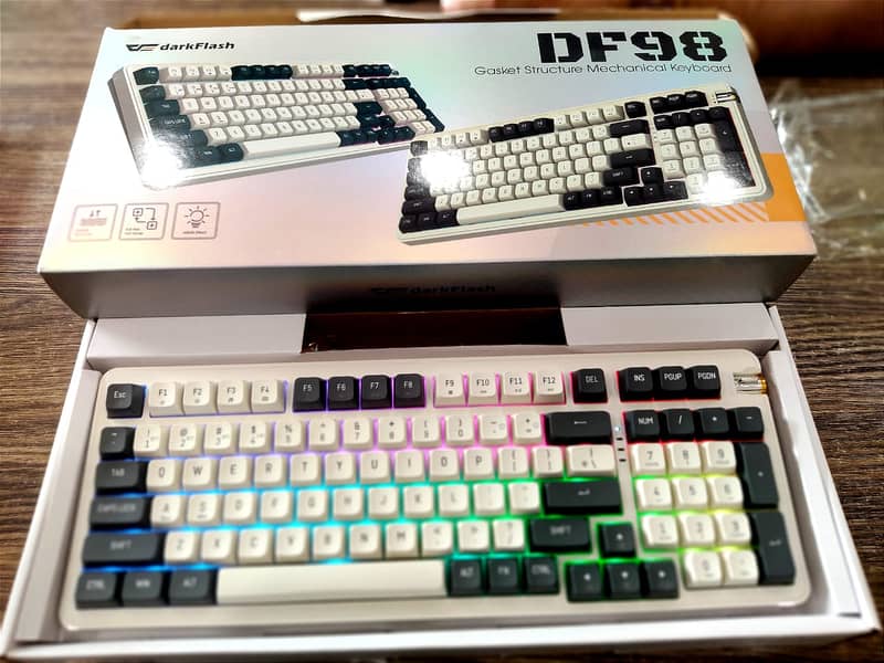 DarkFlash DF98 Premium Mechanical Gaming Keyboard Wired & Wireless New 2