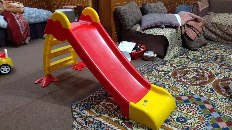 Slide for kids age 3 to 10 2