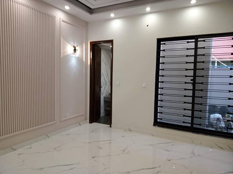 5 marla house for sale in paragon city lahore 17