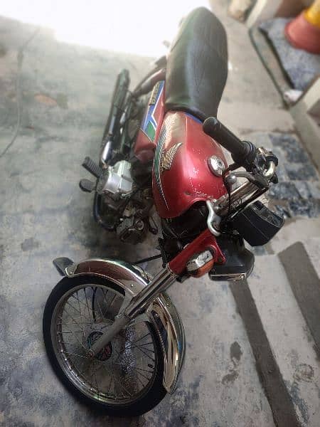 Honda 12model in neat and clean 4