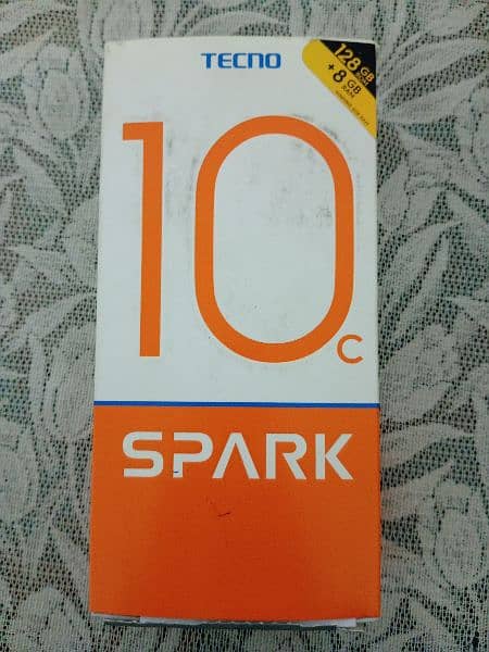 Tecno Spark 10 c  8 GB Ram , 128 GB Memory 6