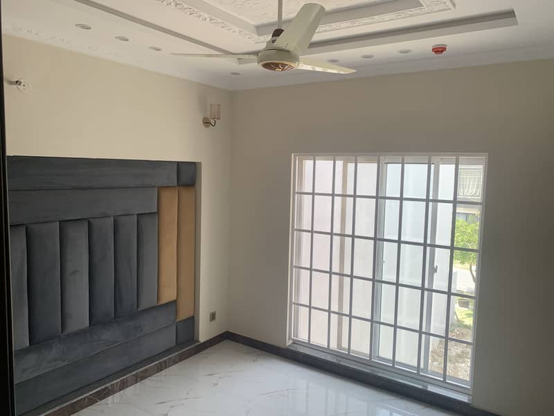 5 MARLA BLOCK "H" MOST REASONABLE PRICED HOUSE IN DHA RAHBAR IS AVAILABLE FOR SALE 22