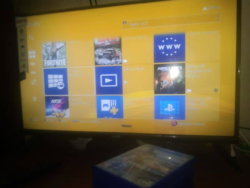 ps4 fat with 10 games 1 tb 7