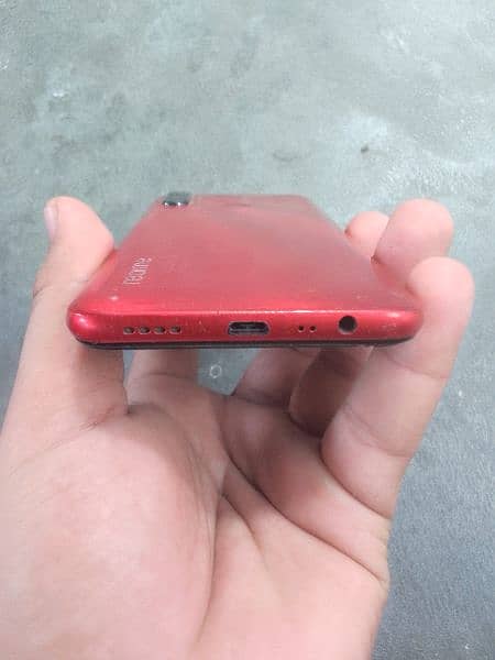 Realmi C3. . 3-32 GB Red Color. . ! 1