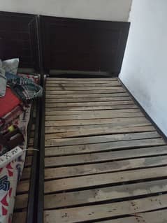 Single Bed For sale