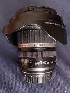 Canon EF-S 10-22/3.5-4.5 lens + EW-83E hood 0
