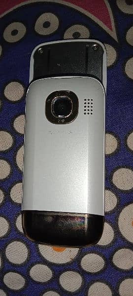 Nokia c202 1