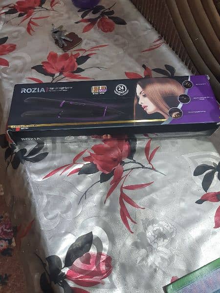 ROZIA hair straightener 3