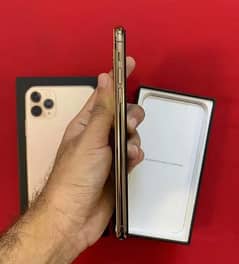 iphone 11 pro max 256 GB memory pta approved my WhatsApp 0348=4059=120