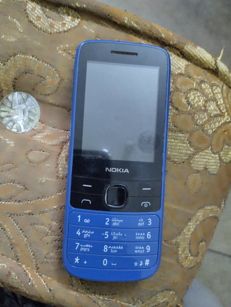 Nokia 225 model used condition with box and original charger. . . 4