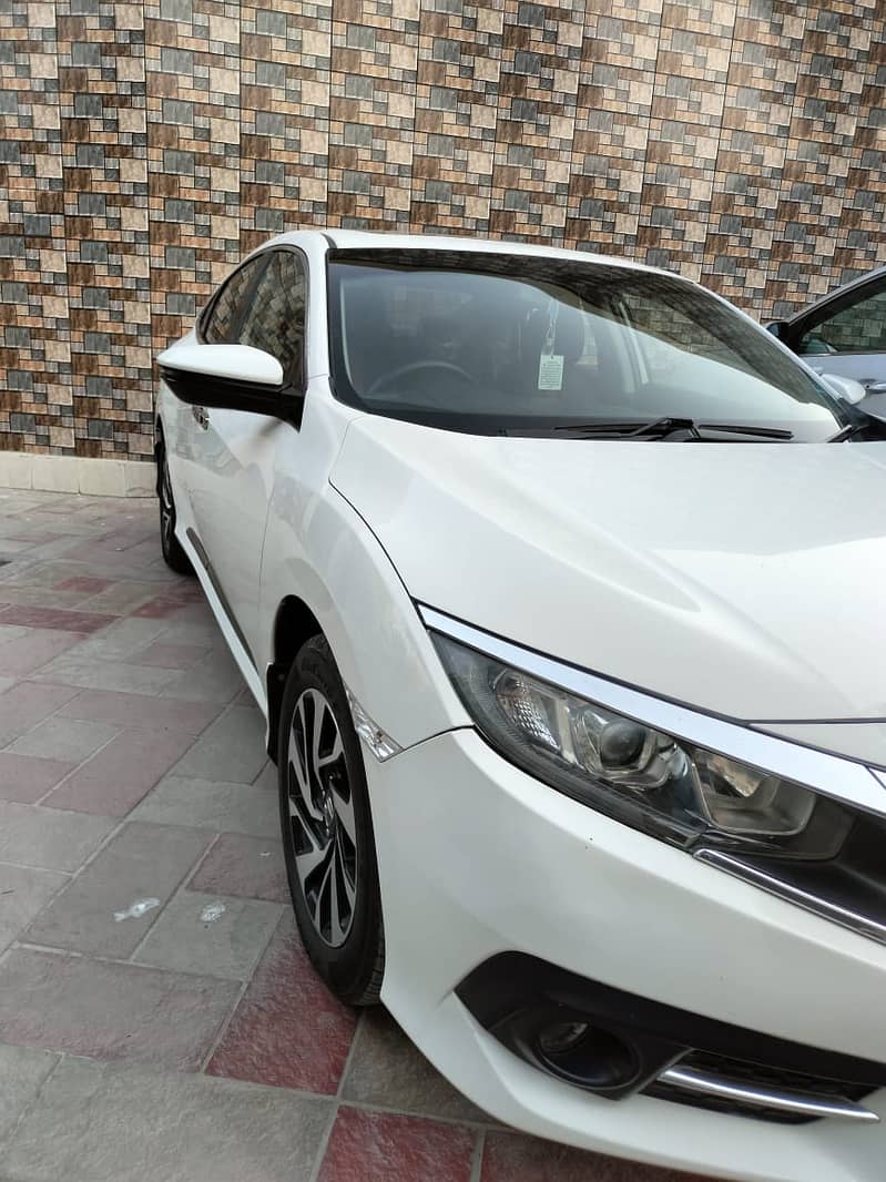 Honda Civic Oriel 2018 7