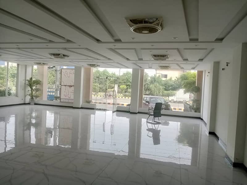 3500 + Sq. Ft. Available For IT ,Call Center , Corporate Office And NGO Business 5