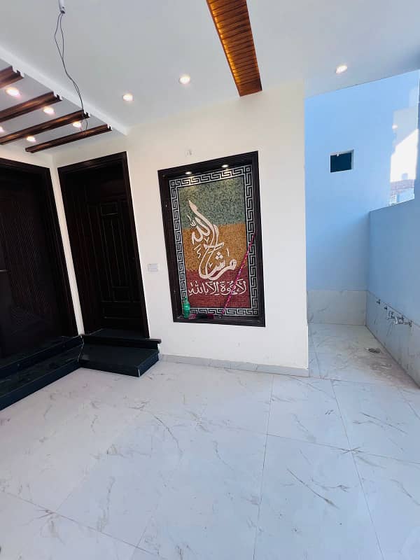 Model City Society Boundary Wall Canal Road Faisalabad 4m 2s Brand New Double Storey House For Sale 4