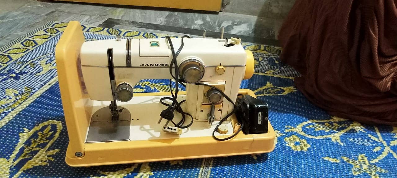 Original Jenome sewing machine 3