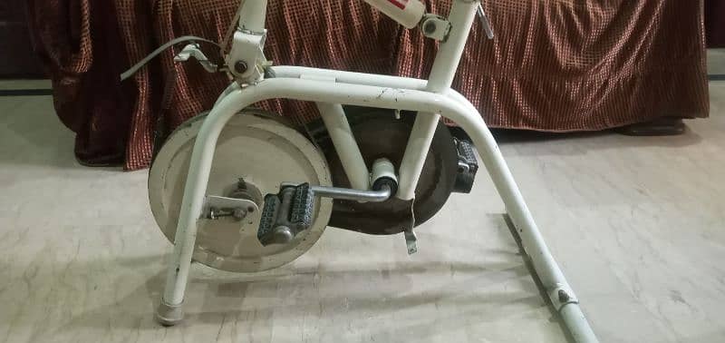 exercise cycle (used) 0