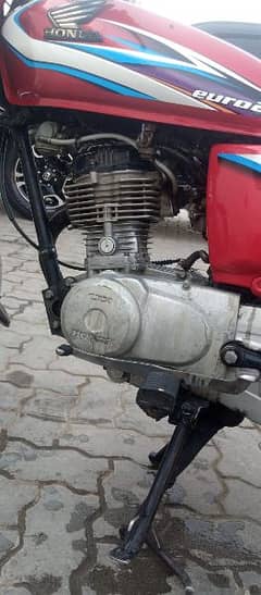 Honda cg 125 2015 model total genioun condition