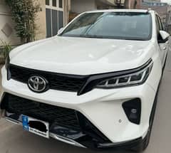 Toyota Fortuner Legender 2022