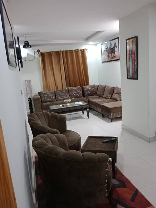 E-11 Two Bedrooms Unfurnished Apartment For Sale 4