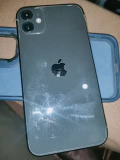 I phone 11 . water pack 256 GB 83 Bettry health original condition