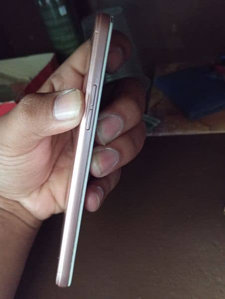 Oppo f1s he 4/64 he All ok he contact number 03186278180 3