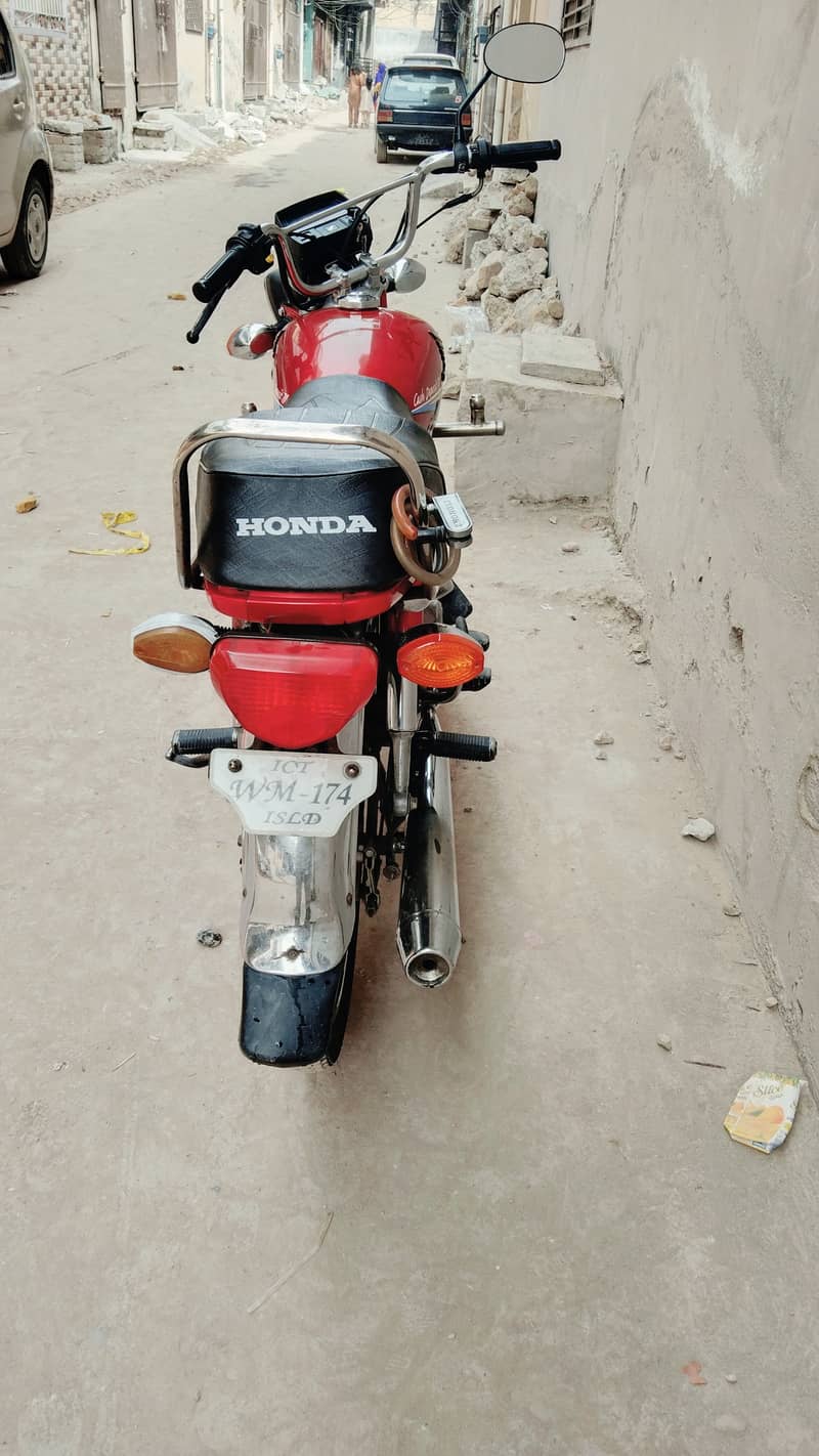 Honda CD 70 2011 6