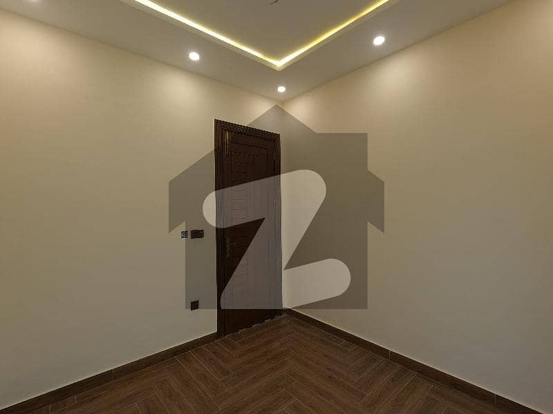 1 Kanal House For Sell Available In Bahria Town - Nargis Block, Lahore. . . 9