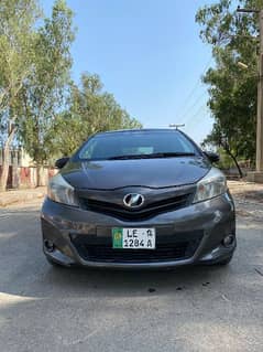 Toyota Vitz 2011/14 lush condition