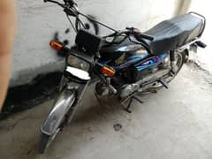 Honda 70 cc 2011 model hai book gum ho gaya  file hai