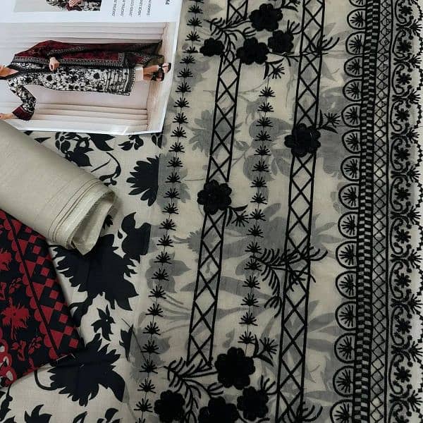 *Zainab Chotani | 3pc Digital Printed Lawn Vol 24'* 1