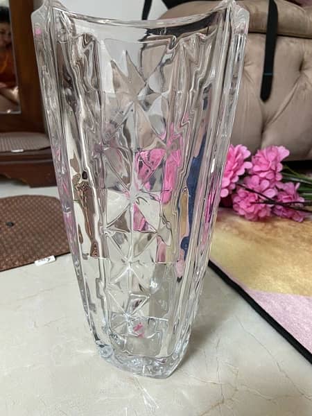 Glass vase 1