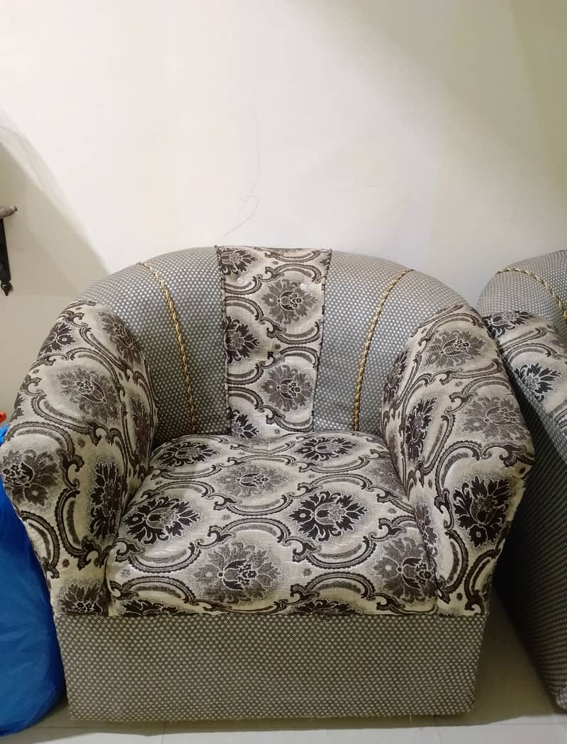 5 seater sofa set for sale 0