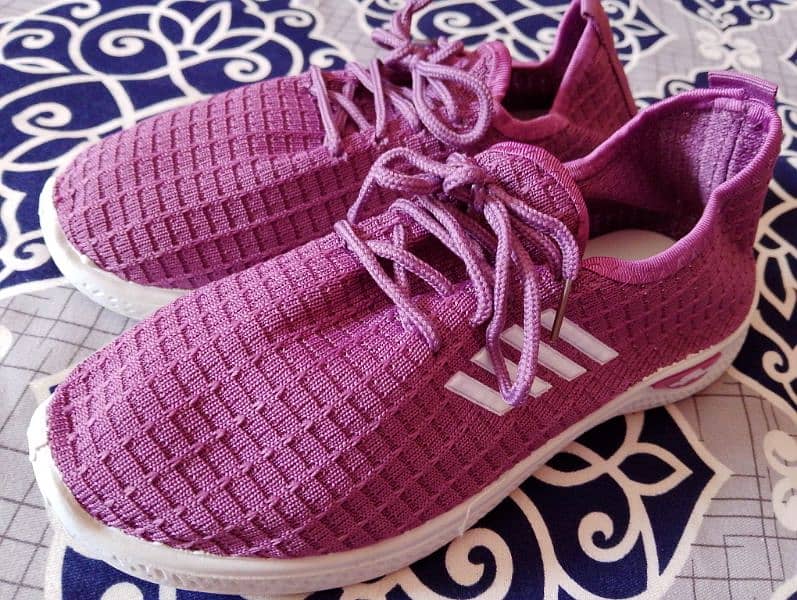 Sneaker purple 1