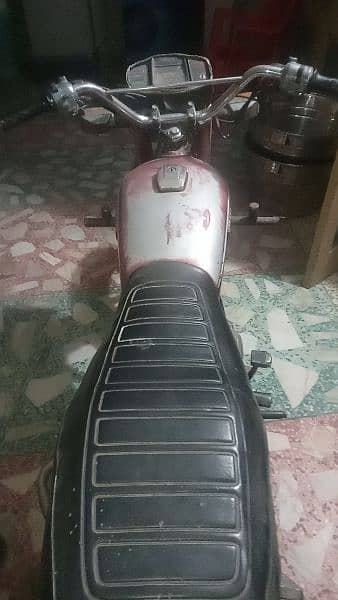 yamaha 100 cc 4