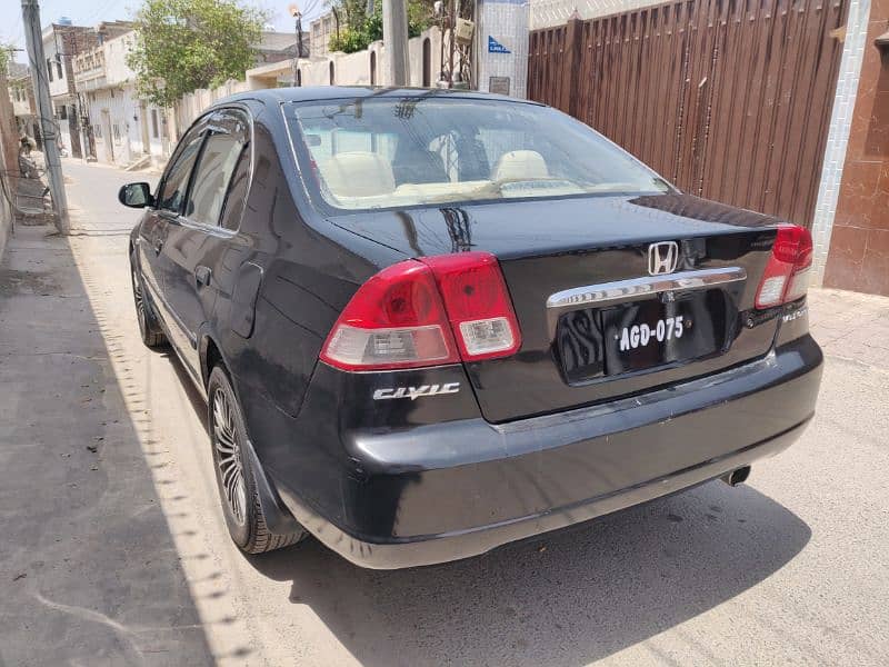 Honda Civic Oriel 2004 3