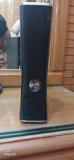 xbox 369 and free cover are good condition