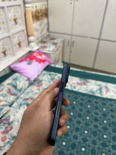 Iphone 15 pro 128GB LLA JV 5