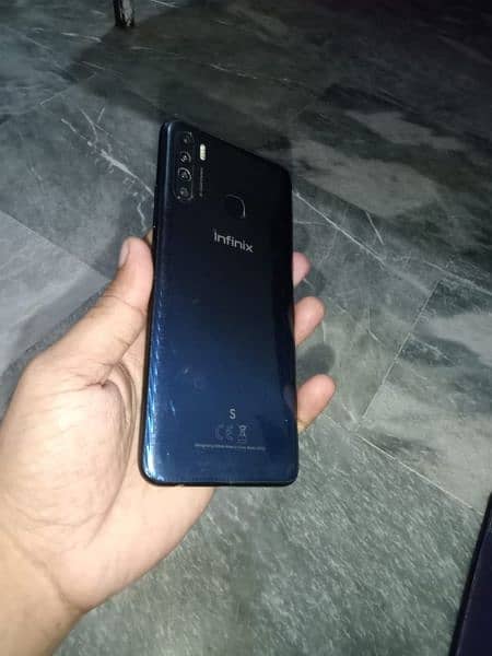 Infinix S5 - 6/128 4