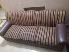 2 sofa sets (5 seater) in good condition