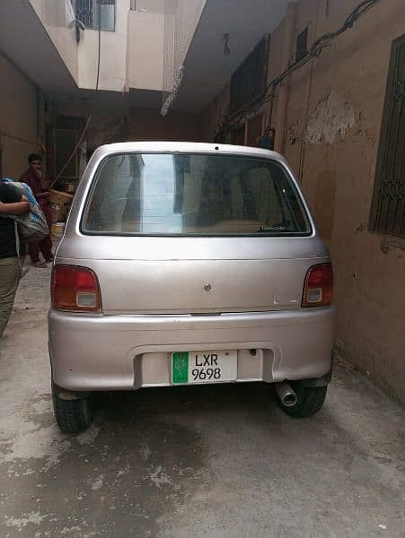 Daihatsu Cuore 2000 3