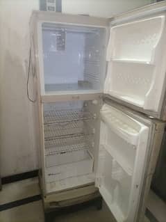 PEL Mini fridge with compressor