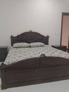 King bed with Spring Mattress