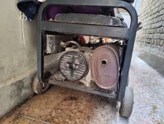 electricity generator petrol and gas in good condition