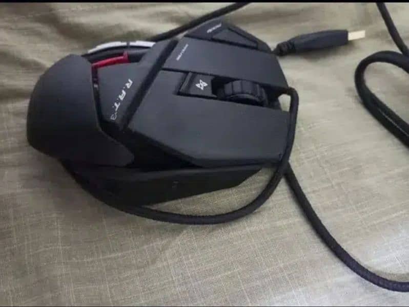 Mad Catz - R A T 3 Gaming Mouse 4