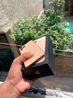 Iphone 11 pro 64 gb Pta approved