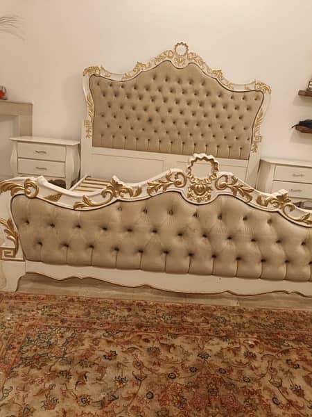 white wooden king size bed 2