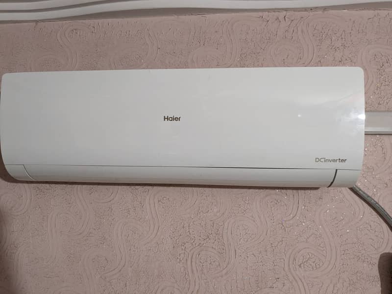 Haier 1.5 ton dc inverter AC also usable on solar for sale 0