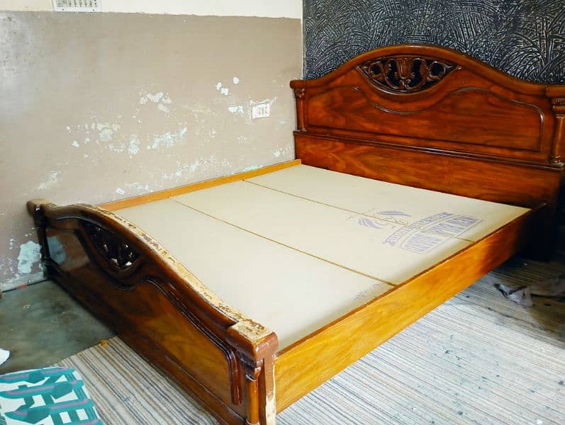 king size bed used shesham wood 2